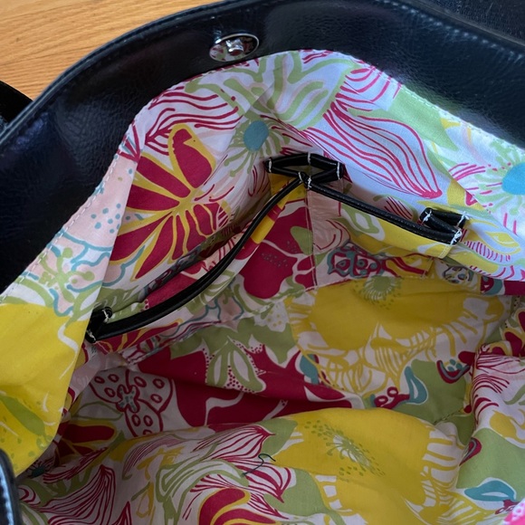 Franco Sarto Black Nylon Handbag. Size 16”L x 6”W x 11”H - Picture 6 of 15